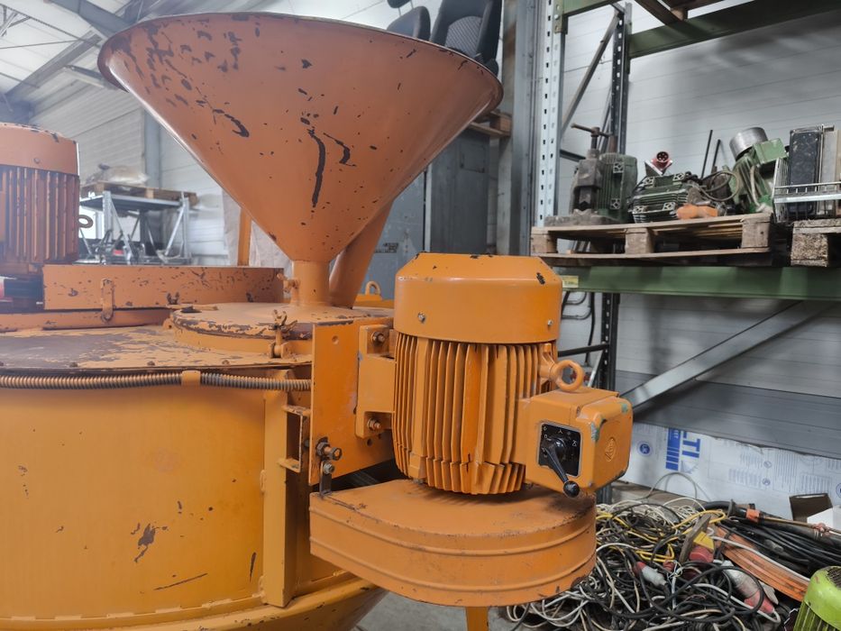 Moara amestecator cereale