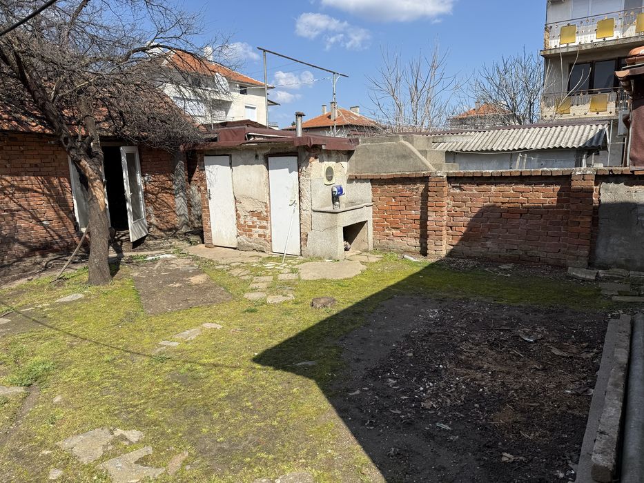 Продава се Къща в Свиленград - 70 кв.м за 911 €/кв.м - Снимка #2