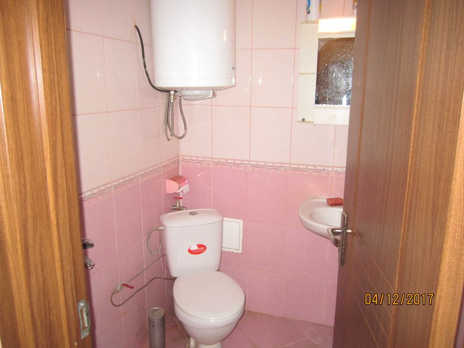 Дава се под наем Двустаен апартамент в Търговище, Боровец - 70 кв.м за 229.5 € - Снимка #8