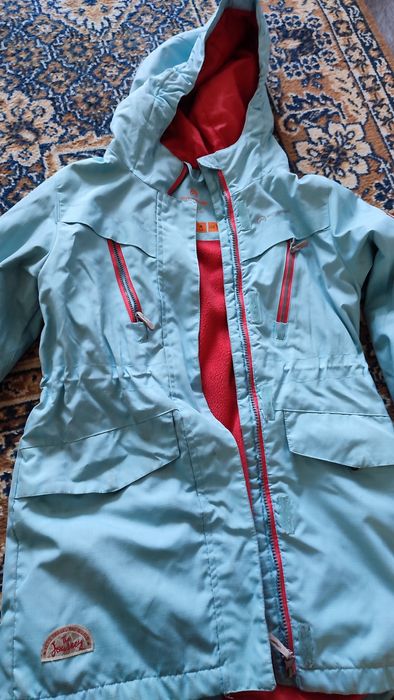 Куртка весенняя для девочки