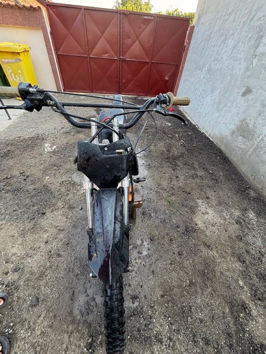 Vând cross 125 cc