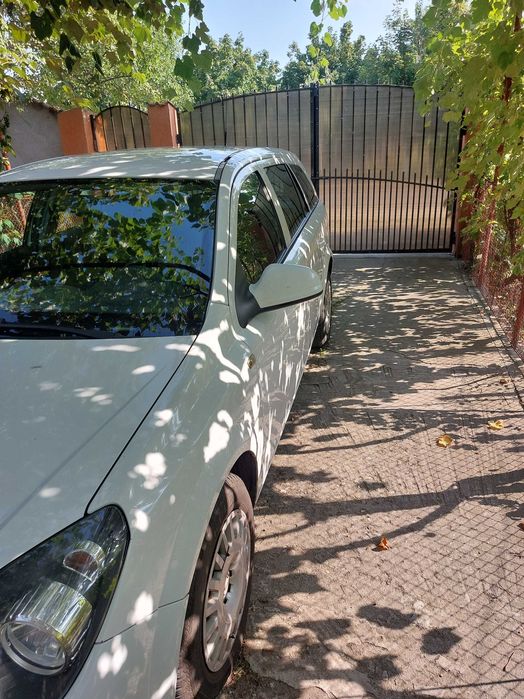 OPEL Astra 2010 — imagine 3