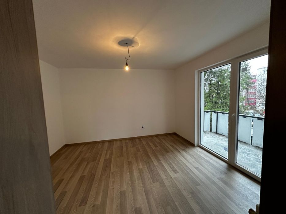 Apartament 2 camere, Dâmbu, etajul 2