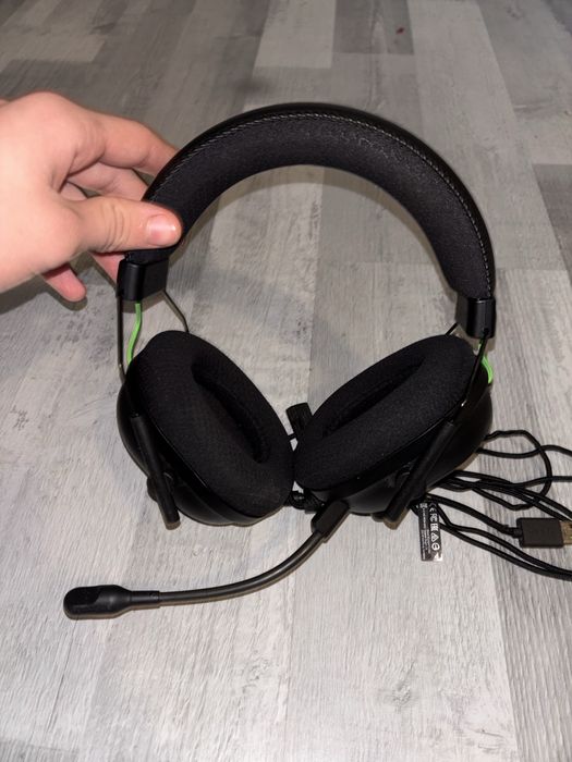 Vand casti RAZER Blackshark V2