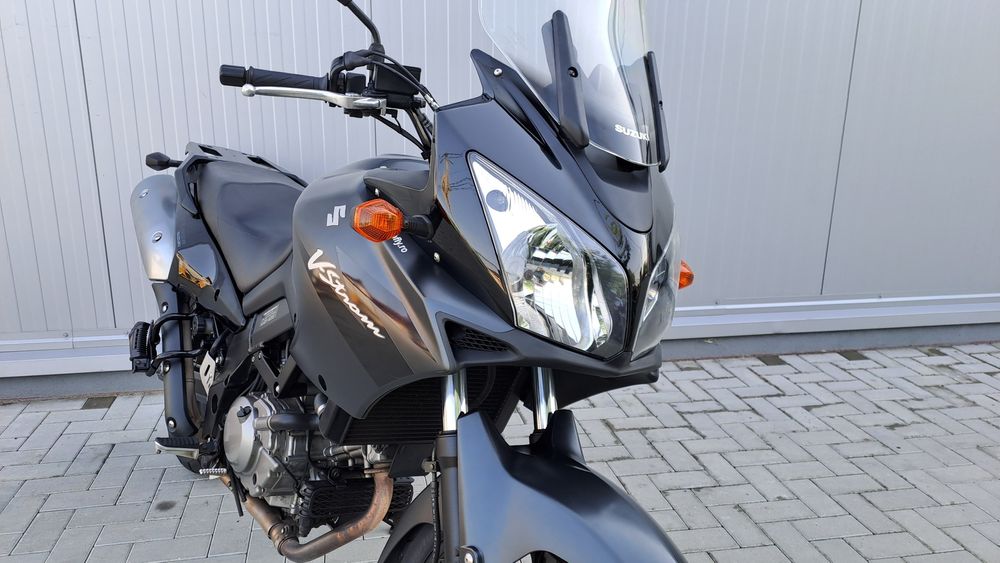 MotoFly vinde Suzuki DL650 -Strom 2006