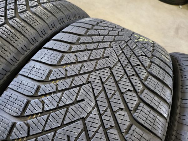 285/35/23 PIRELLI 1бр