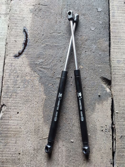 Продам Led лампы стойки с4