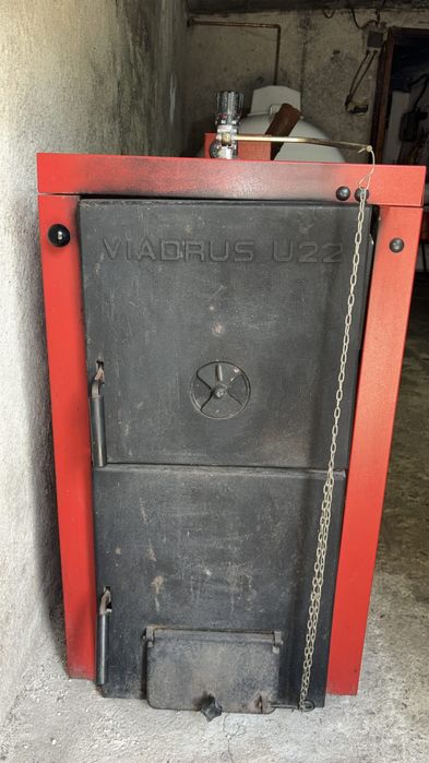 Viadrus U22 – 6 секции – 34.9 kW – отлично състояние
