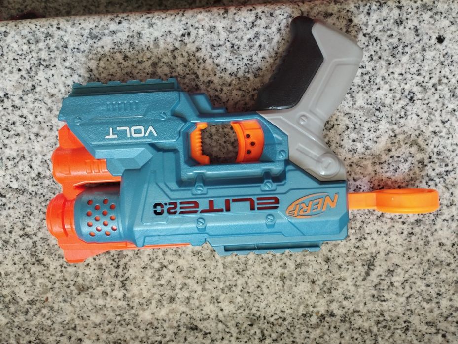 Nerf elite 2.0 не идва с патрони