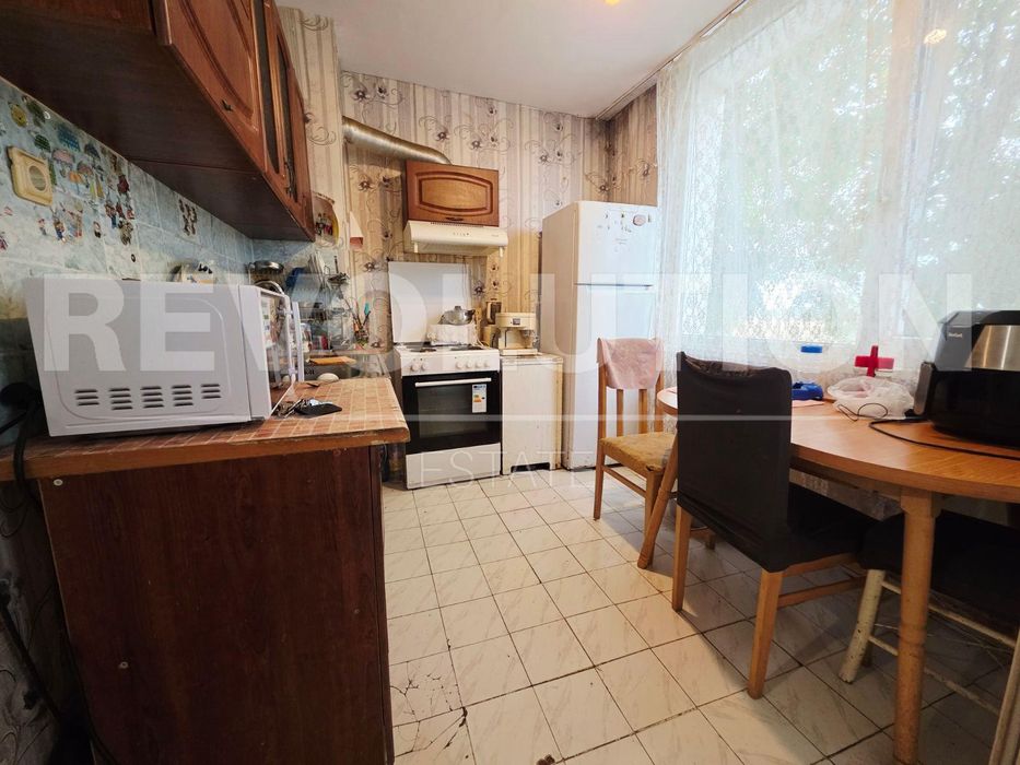 Продава се Двустаен апартамент в София, Обеля - 71 кв.м за 1719 €/кв.м - Снимка #1