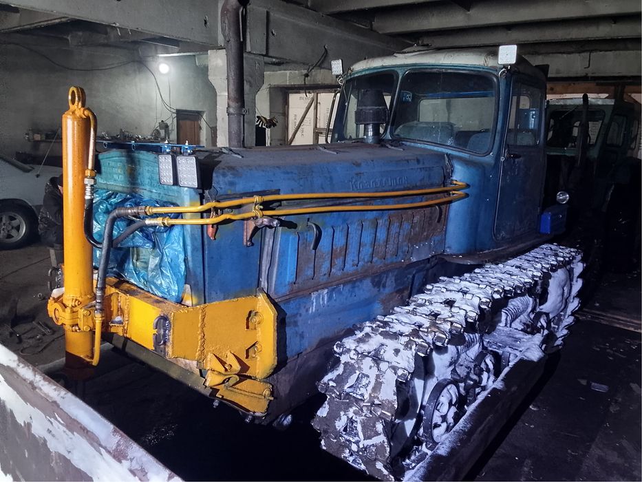 Продам трактор ДТ75