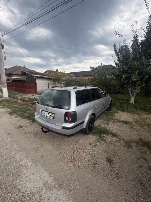 VOLKSWAGEN Passat 0 — imagine 2
