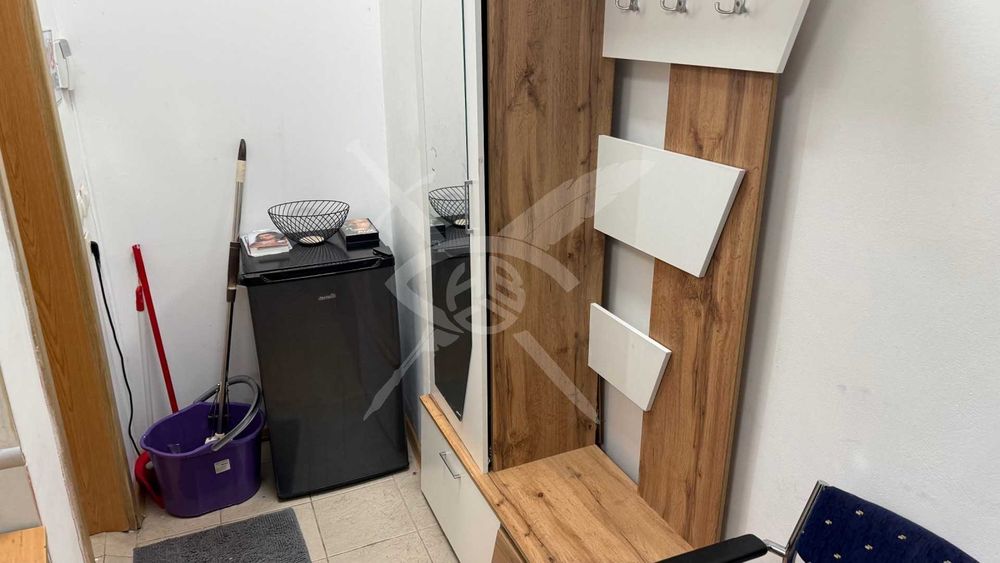 Дава се под наем Едностаен апартамент в София, Център - 30 кв.м за 747.66 € - Снимка #2