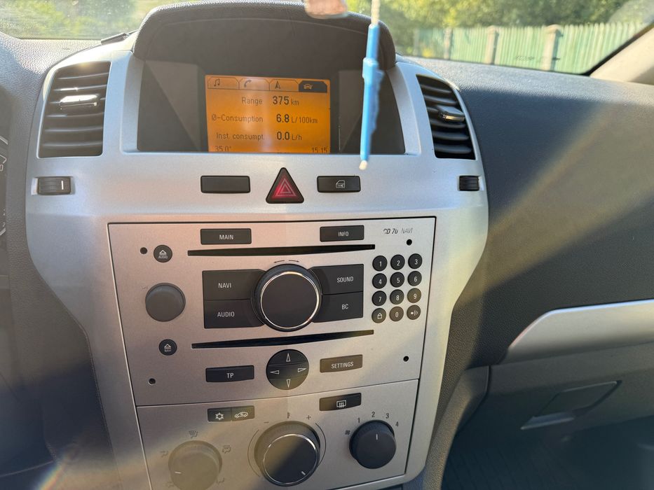 OPEL Zafira 2010 — imagine 2