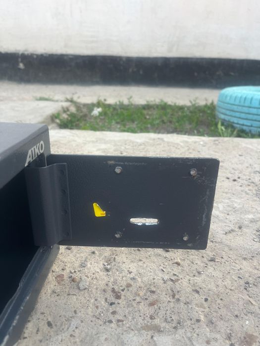 Продам сейф без ключа