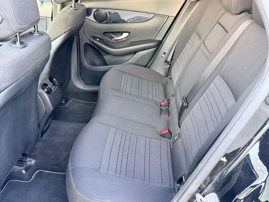 Mercedes-Benz GLC Vând Mercedes‑Benz GLC în stare excelentă, mașină personală, deținută