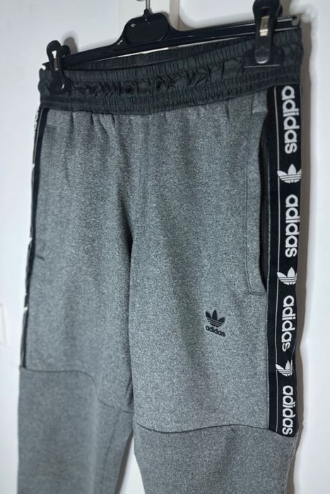 Pantaloni trening adidas originali