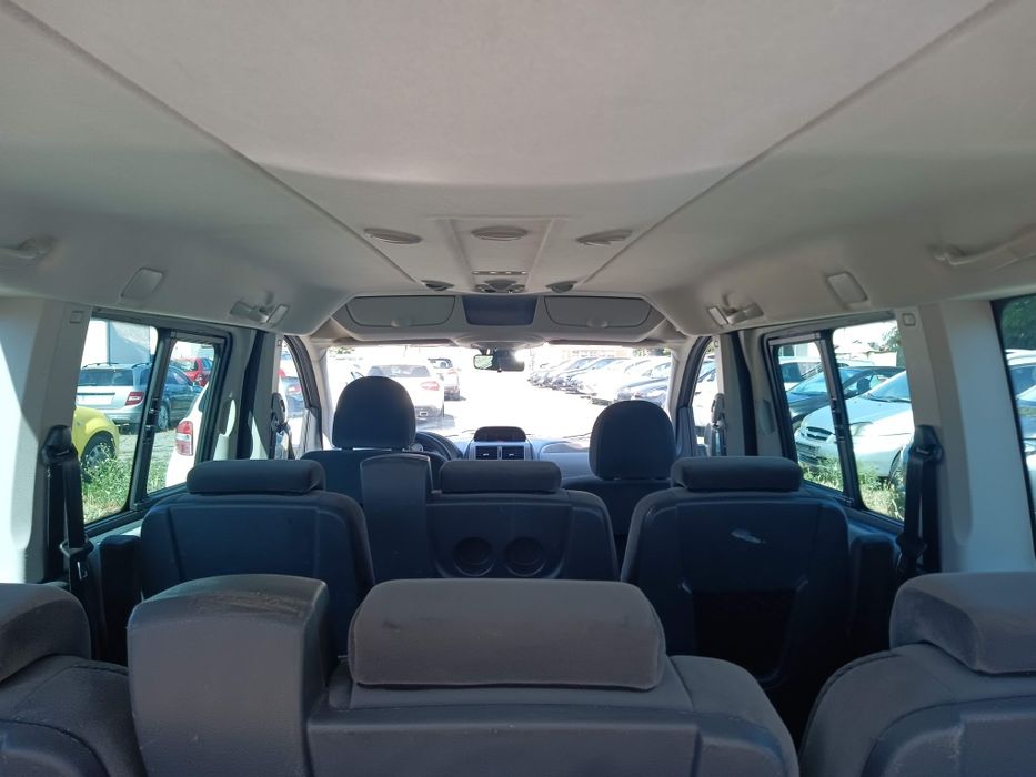 Rent a car.Миниван.Микробус.8 места.Бус под наем Бургас.Fiat Scudo Panorama.За вашата почивка или екскурзия.Rentacar Burgas.
