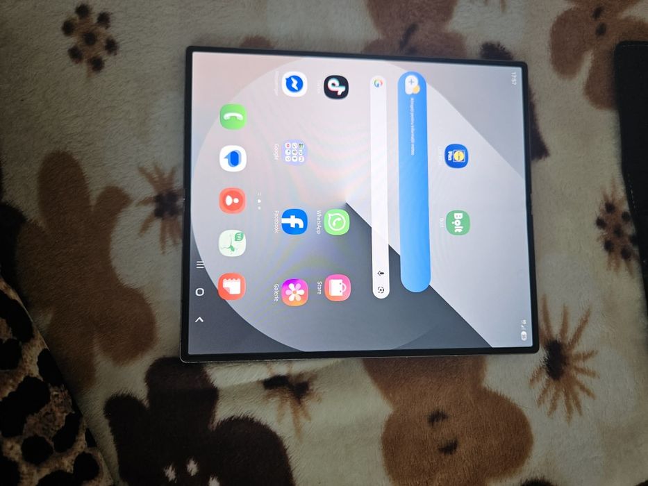 Samsung fold 6 256 gb Silver Shadow