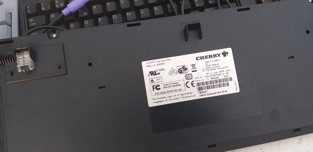 Tastaturi si mous profesionale