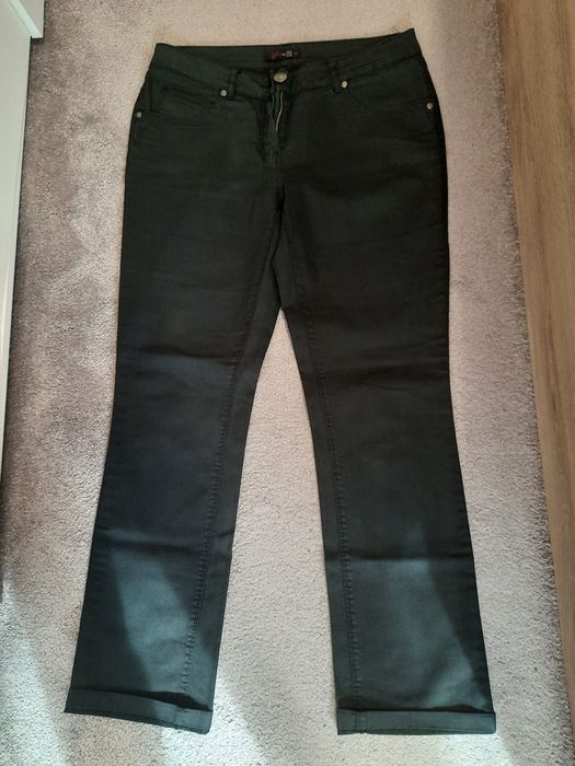 Дамски панталони Lucy