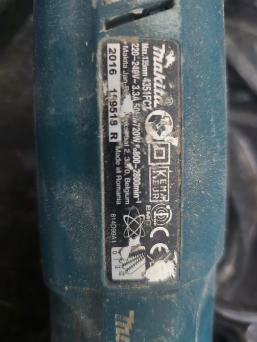 Прободен трион зеге Makita