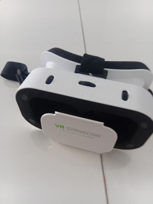 Вр очки с телефоном