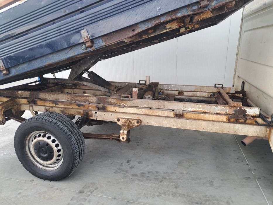 Фолксваген Крафтер 2.5TDI Самосвал VW Crafter 2.5TDI САМО НА ЧАСТИ