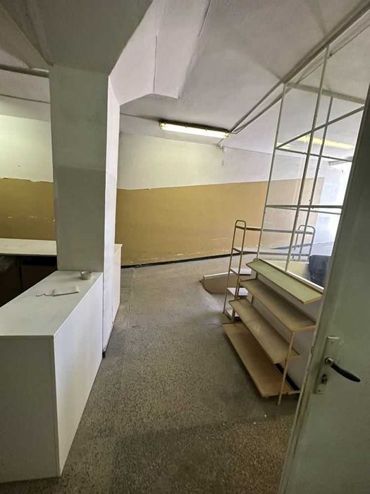 Дава се под наем Склад в Пловдив, Индустриална зона - Север - 186 кв.м за 510 € - Снимка #17