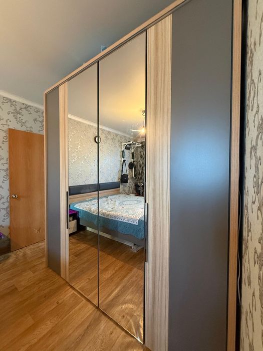 Спальний гарнитур