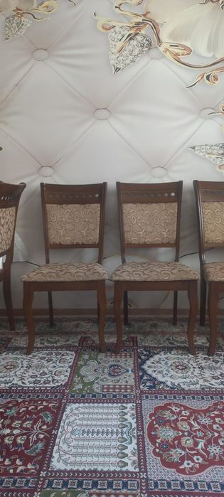 Продам стол со стульями