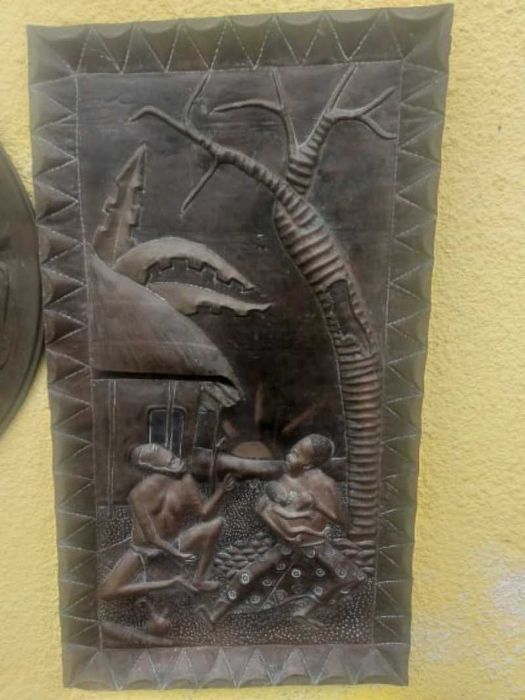 Tabou cupru                              .