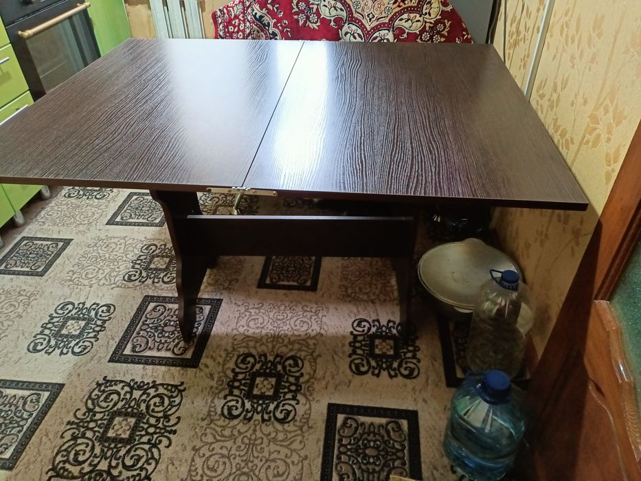 Продажа  кухонного стола