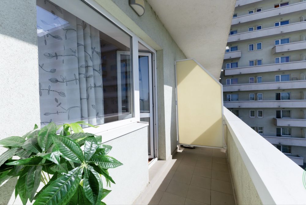 Închiriez studio west gate urgent!