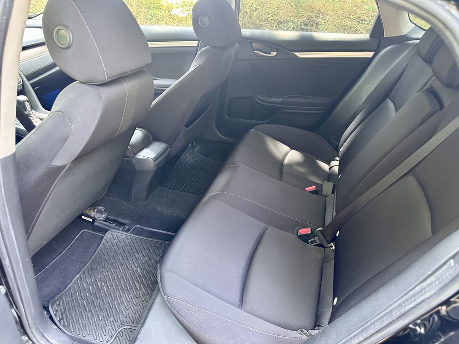 Honda civic  4DR