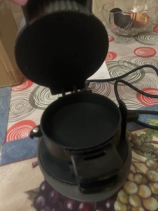 Aparat de facut sandvisuri
