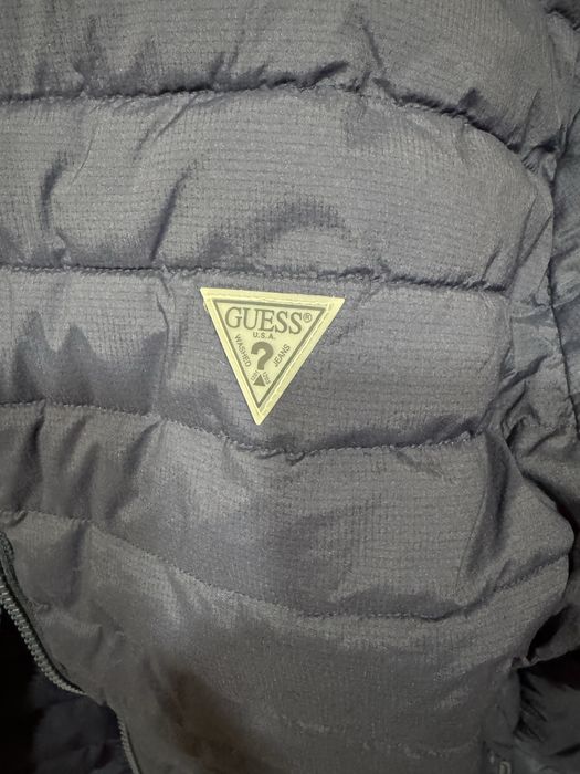 Мъжко преходно яке Guess