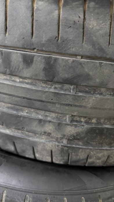 Продам резину pirelli 245/50/19