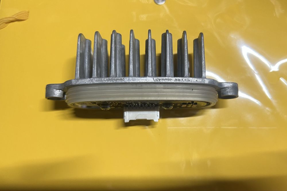 Skoda Octavia 3 FL модул ляв фар дневни светлини