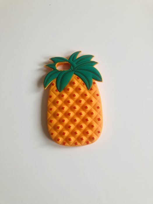 Попит кейс за iPhone