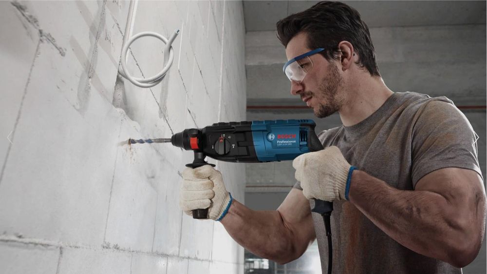 Перфоратор BOSCH GBH 240