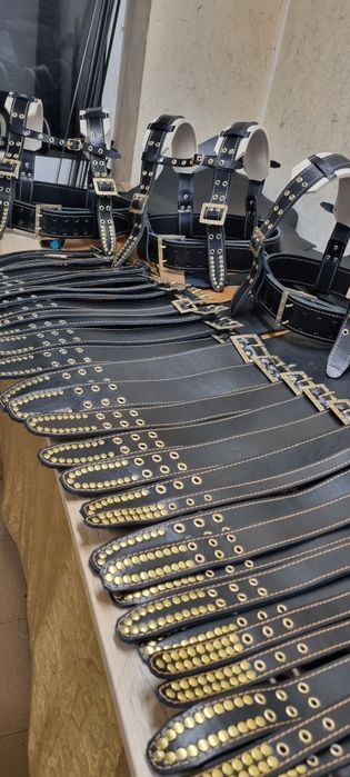 Двойни кукерски колани за чанове