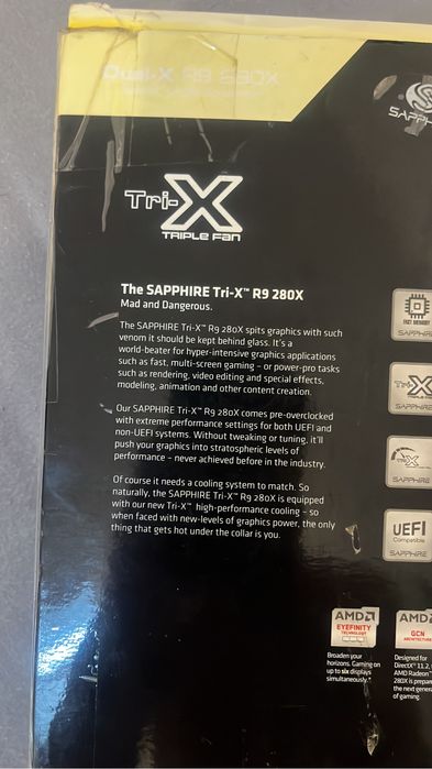 Placa video tri x R9 280X