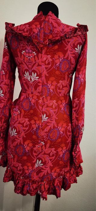 Rochie Zara rosie cu imprimeu floral