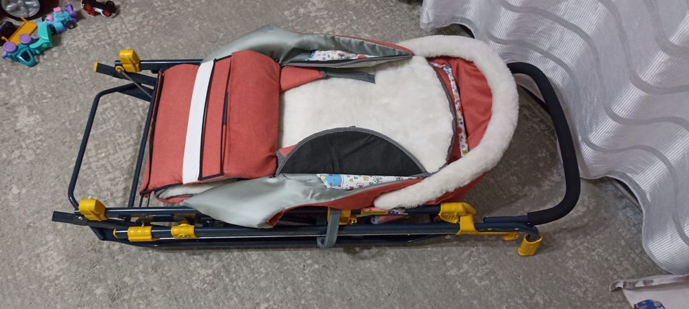 Санки-коляска Nika