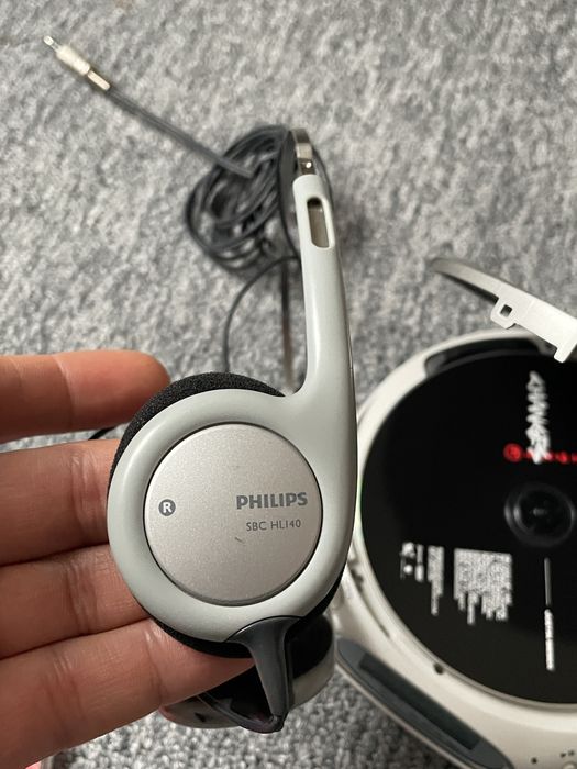 CD Player Portabil SONY Walkman D-EJ360 cu casti Philips