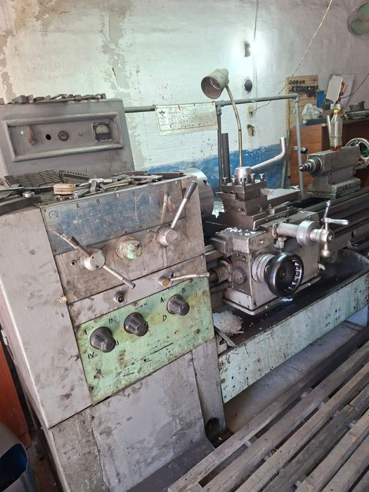 Продается токарный цех с гаражом