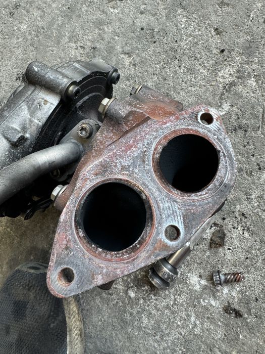 Турбо бмв 535д 313 коня 4.0д bmw 535d 4.0d 313hp малко турбо н57д30