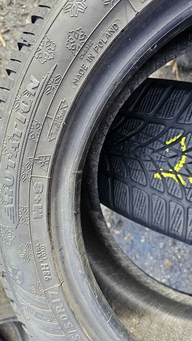 Anvelope DUNLOP 225/50/17 iarna
