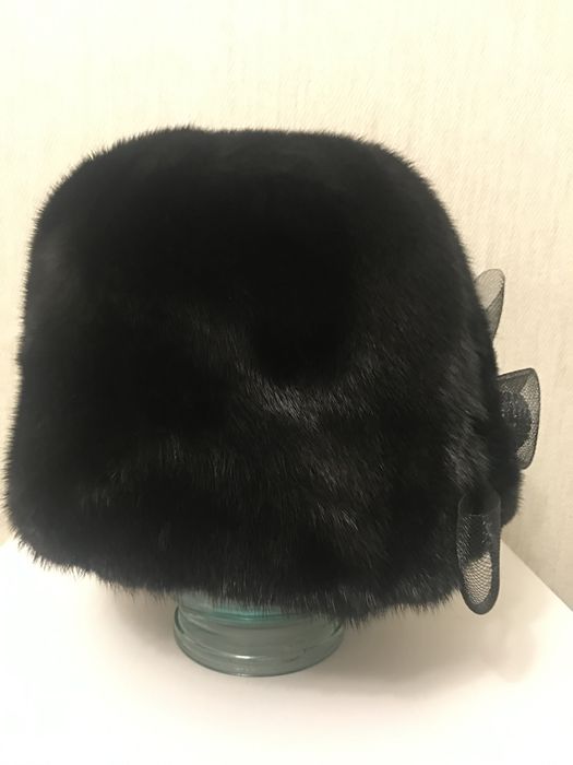 Продам норковую шапку